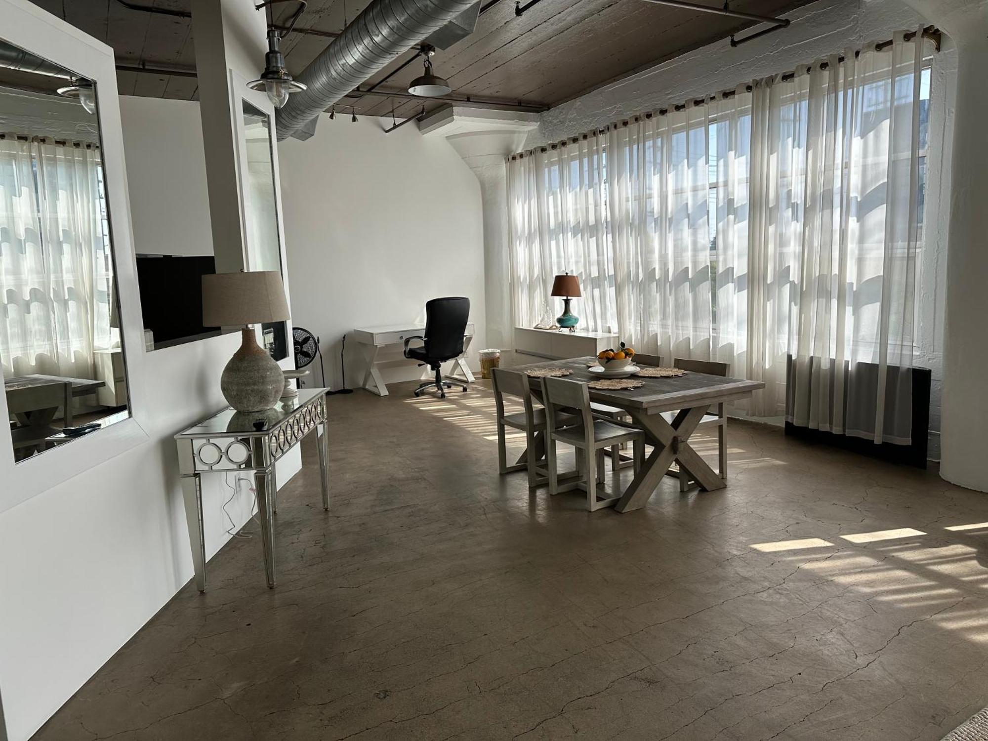 Dt Airy Loft Apartment Los Angeles Bagian luar foto